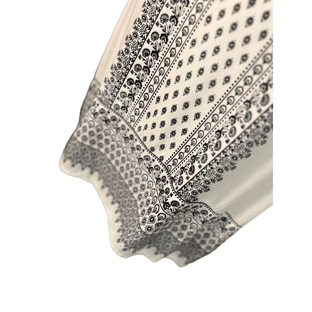 Old Navy cream sleeveless slip dress with black geometric striping - M - Picture 3 of 8